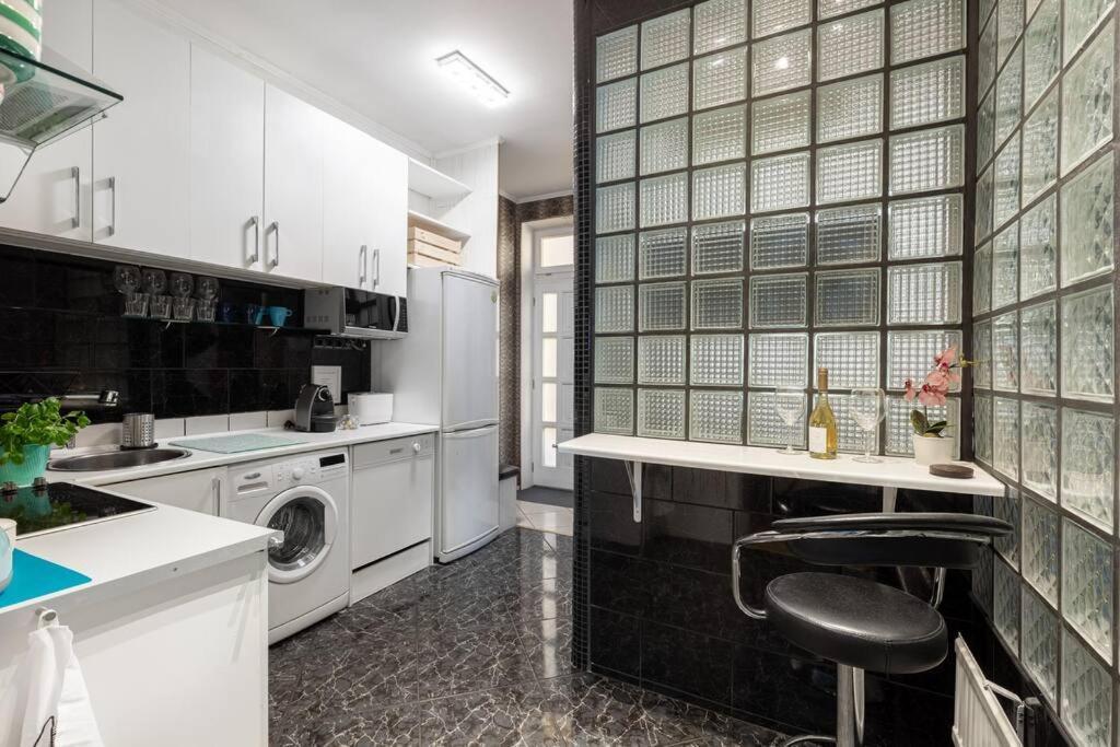 Stylish Central Budapest Apartment Eksteriør billede