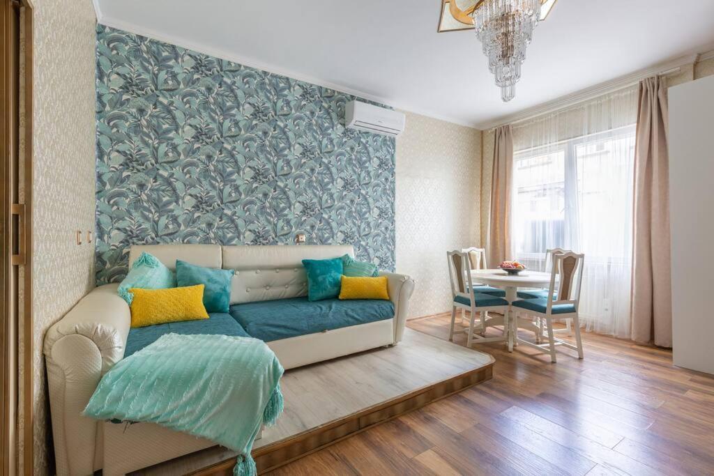 Stylish Central Budapest Apartment Eksteriør billede