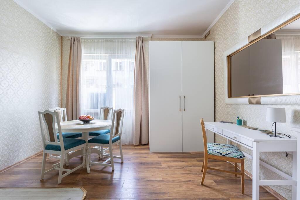 Stylish Central Budapest Apartment Eksteriør billede