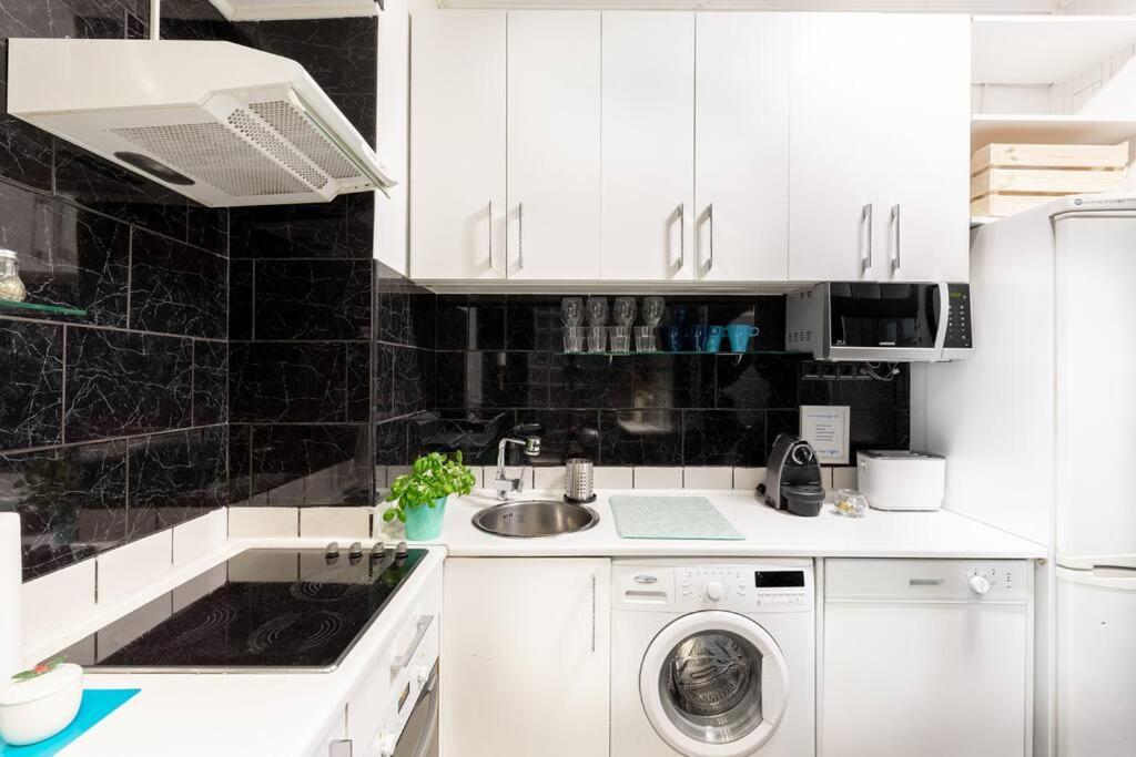 Stylish Central Budapest Apartment Eksteriør billede